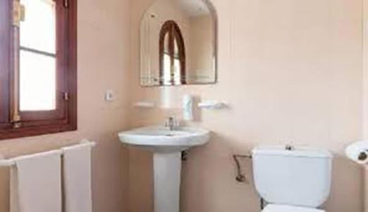 Hostal-Restaurante El Paisano Guadalema de los Quinteros Kültér fotó